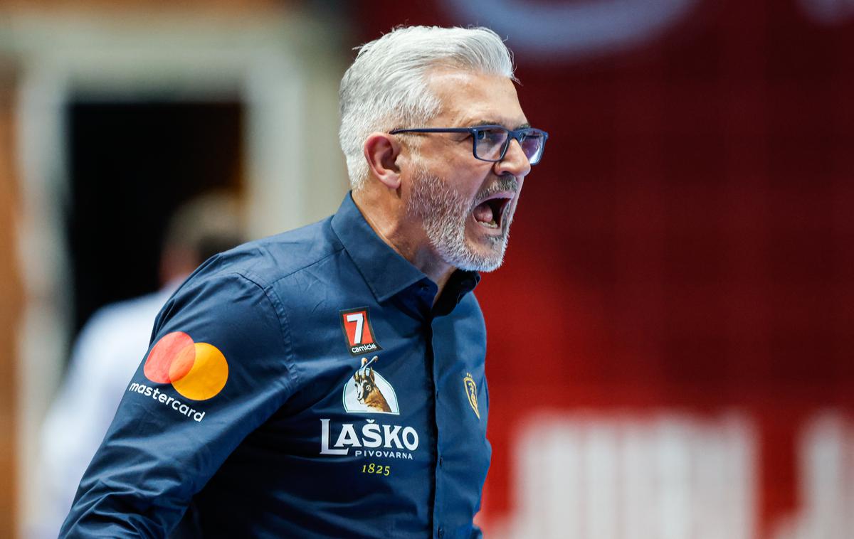RK Celje Pivovarna Laško : RK Gorenje Velenje | Paulo Pereira po eni sezoni zapušča celjski rokometni klub. | Foto Aleš Fevžer