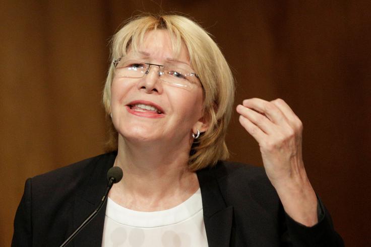 Generalna tožilka Luisa Ortega Diaz velja za eno od največjih kritičark venezuelskega predsednika Nicolasa Madura. | Foto: Reuters