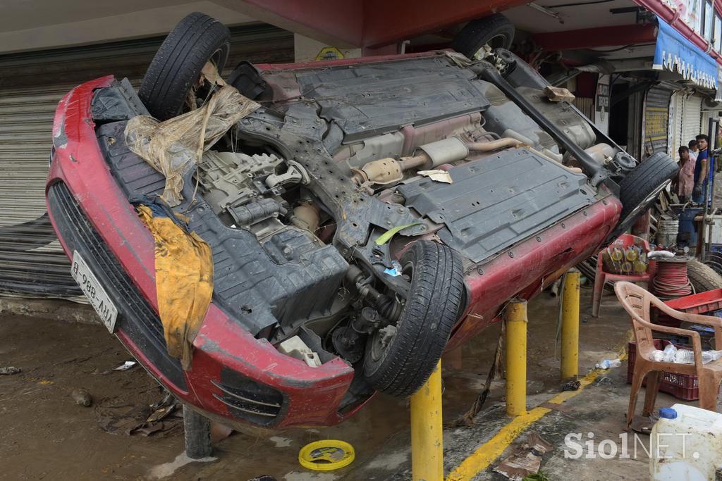 Razdejanje po poplavah v Mehiki