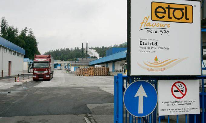 Družba Frutarom Etol, naš edini proizvajalec arom, zaposluje več kot 200 ljudi in ustvari več kot 55 milijonov evrov prihodkov. | Foto: STA ,