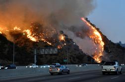 Kalifornijski gasilci napredovali v boju proti požarom