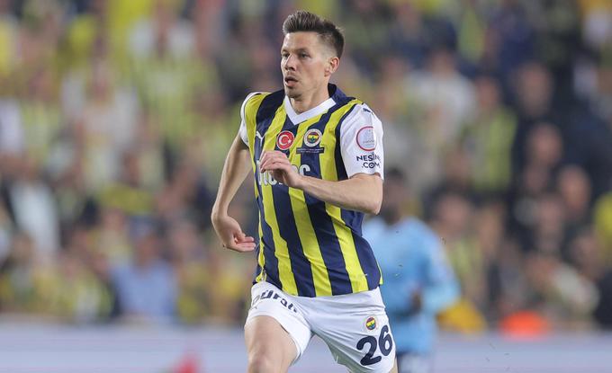 Miha Zajc je nazadnje zaigral za Fenerbahče 18. julija na prijateljski tekmi proti Hull Cityju. | Foto: Guliverimage