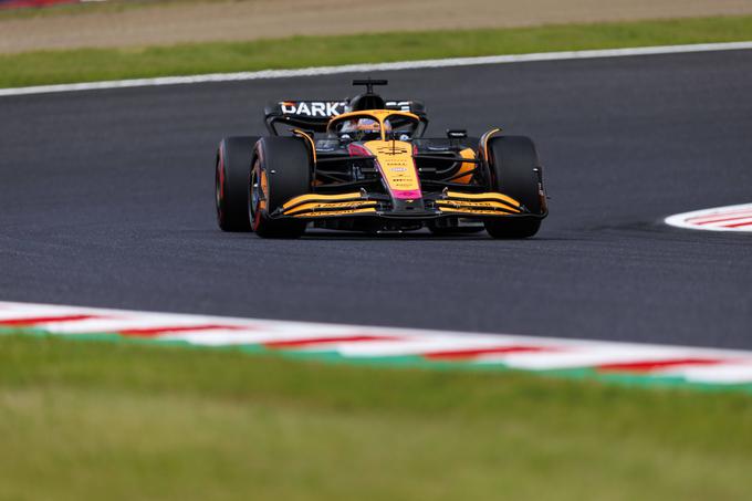 Daniel Ricciardo bo nedeljsko dirko v Suzuki začel z 11. štartnega mesta. | Foto: AP / Guliverimage