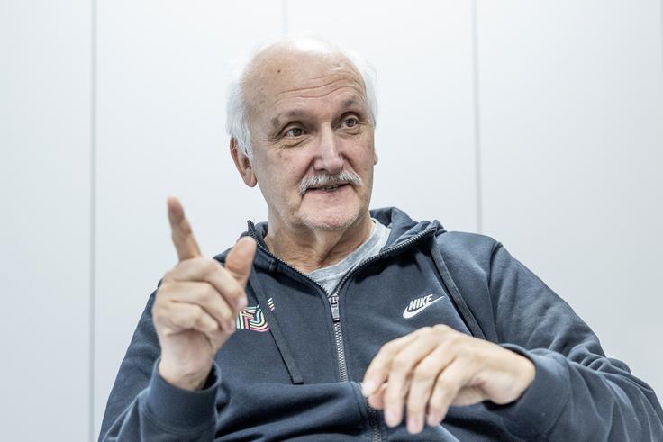 "Ne bi bilo treba veliko, saj smo že športni narod, toliko ljudi, kot jih je dandanes vidim na kolesih, ni bilo še nikoli." | Foto: Ana Kovač