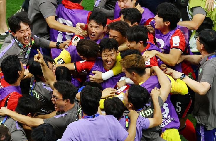 Južna Koreja se je veselila pomembne zmage nad Čehi. | Foto: Reuters