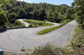 Planinske ride – Slovenija bo za dva dneva dobila skoraj pravo dirkališče #video