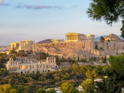 Atensko Akropolo bodo v najbolj vročih urah dneva znova zaprli
