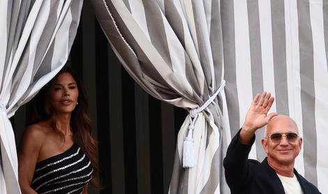 Jeff Bezos in njegova izbranka že prispela v Benetke, ujeti tudi že nekateri slavni svati #video