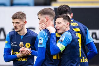 Celjani v sodnikovem podaljšku do pomembne zmage, Šturm zadel za remi svojega novega kluba