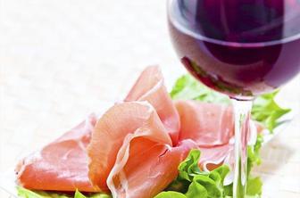 Sta vino in pujs lahko lep par?