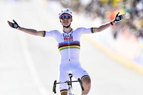 Tadej Pogačar na predzadnjem vzponu strl tekmece in drugič osvojil Flandrijo!