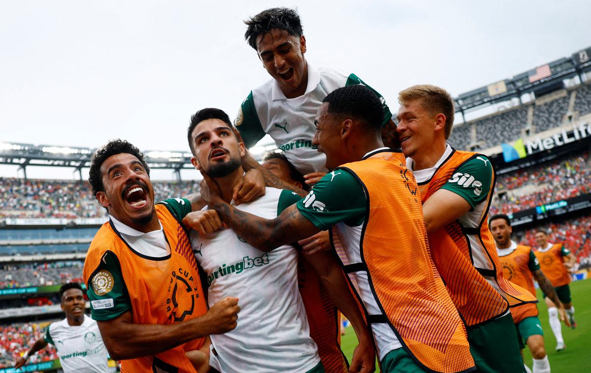 Palmeiras Al Ahly | Nogometaši Palmeirasa so premagali Al Ahly. | Foto Reuters