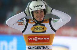 Domen Prevc v lovu na poker zmag