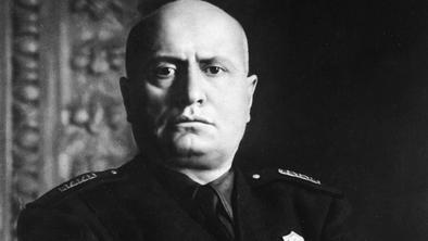 Fašistični diktator Benito Mussolini ostaja častni meščan Gorice