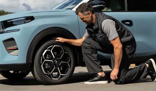 Ko ceste pobeli slana, je čas za preobutev