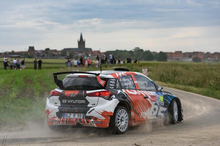 To je prvi avtomobil, ki so ga pri Hyundai Motorsport v Nemčiji naredili za prodajo zasebnim voznikom oziroma tekmovalcem. | Foto: 