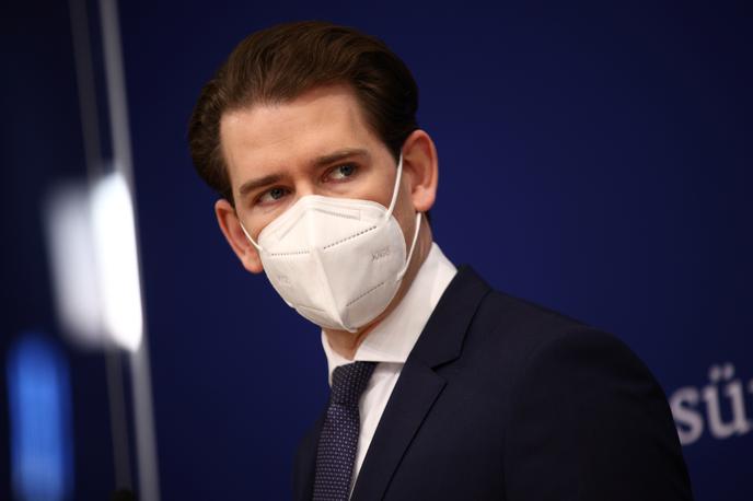 Sebastian Kurz | V Avstriji bo javno življenje zaradi boja proti bolezni covid-19 ustavljeno še vsaj do 3. februarja. Na fotografiji avstrijski kancler Sebastian Kurz. | Foto Reuters