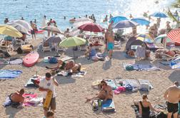 Poljska turistka ob pogledu na plažo zaprepadena: "Naj pridem ob treh zjutraj?"
