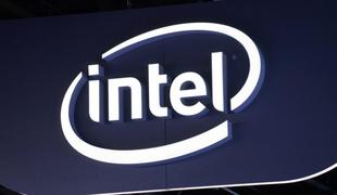 Intel bo uporabnike rešil pred motečimi kabli