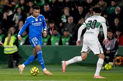 V živo: Real lovi vrh, Atletico zmagal brez Oblaka, rapsodija Barce na prenovljenem Camp Nouu