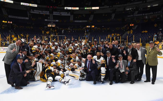 Pingvini iz Pittsburgha so ubranili naslov najboljšega v ligi NHL. | Foto: Reuters