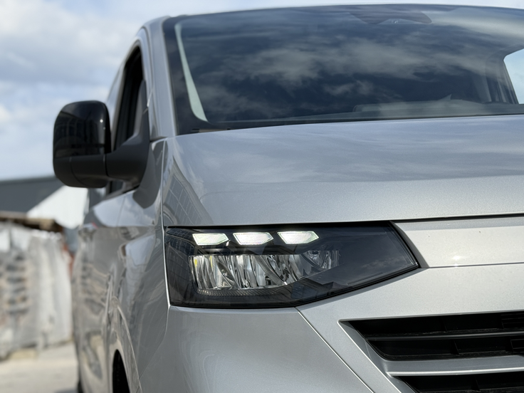 Volkswagen transporter | Foto: Gregor Pavšič