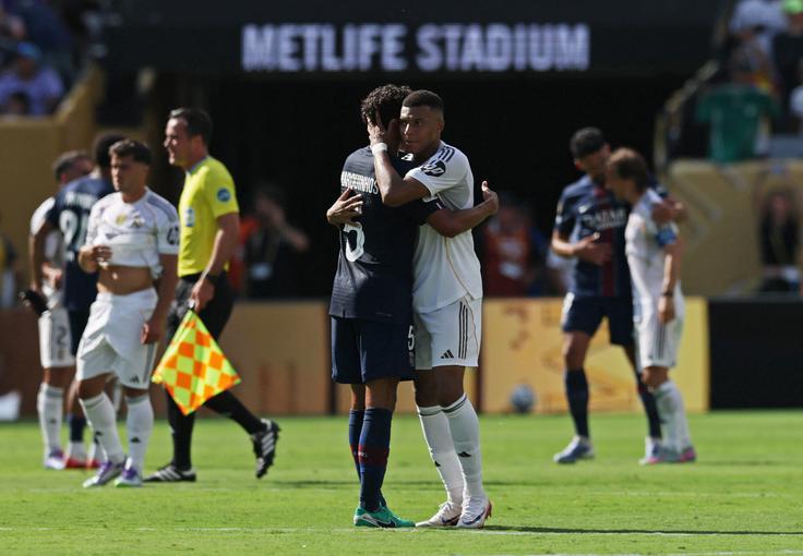 Kylian Mbappe je proti nekdanjim soigralcem doživel nepričakovano visok poraz. | Foto: Reuters