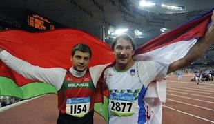 Tekmeci enotni: Kozmus najboljši