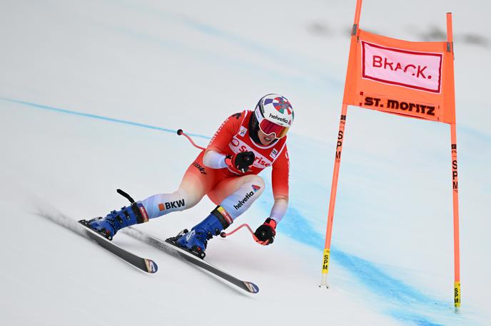 Michelle Gisin | Michelle Gisin je grdo padla. | Foto Reuters