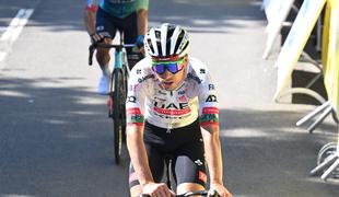 Boleč udarec za Tadeja Pogačarja in UAE Emirates: Joao Almeida zaključil Tour de France