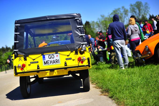 Mehari je kot Citroenovo vozilo za prosti čas zavil tudi na slovenske ceste. | Foto: Gregor Pavšič