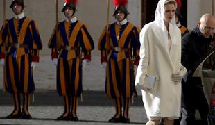 Od kdaj švicarski gardisti varujejo papeža