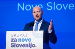 Vrtovec obračunal z Robertom Golobom: Izgubljen je