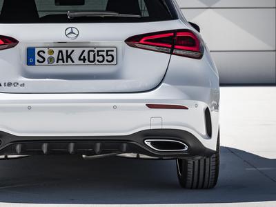 Za zdaj še neuradno: Mercedes in Robert Lešnik “kuhata” nekaj novega