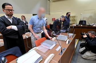 Začelo se je sojenje, glavni osumljenec molči