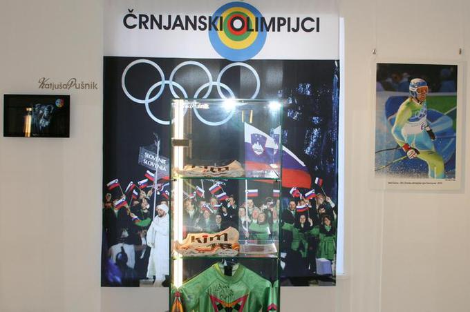Muzej v Črni na Koroškem ima spominsko sobo, v kateri so predstavljeni spomini na olimpijce, ki prihajajo iz njihovega kraja. | Foto: Siol.net/ A. P. K.