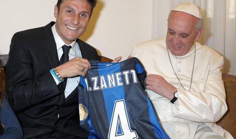 Papež bo organiziral nogometno tekmo zvezdnikov za mir