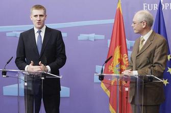 Se bo morala Črna gora za vstop v EU odpovedati evru?