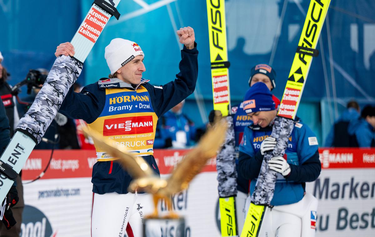 Daniel Tschofenig | Daniel Tschofenig se veseli premierne skupne zmage na novoletni turneji. | Foto Guliverimage