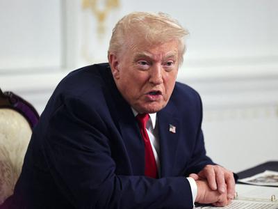 Trump napovedal skorajšnji začetek operacij na kopnem v Venezueli