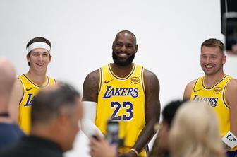 Ni še dojel, da je LeBron odšel. Mu pa ostane eden najboljših prijateljev.