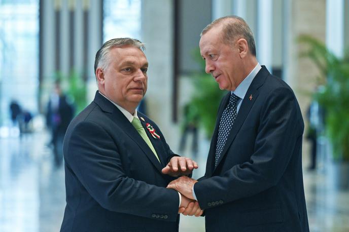 Viktor Orban in Recep Tayyip Erdogan | Viktor Orban in Recep Tayyip Erdogan, ki sta skupaj zavrla vključevanje Švedske v Nato,  sta se 16. marca letos srečala v Ankari na srečanju Organizacije turških držav. | Foto Guliverimage