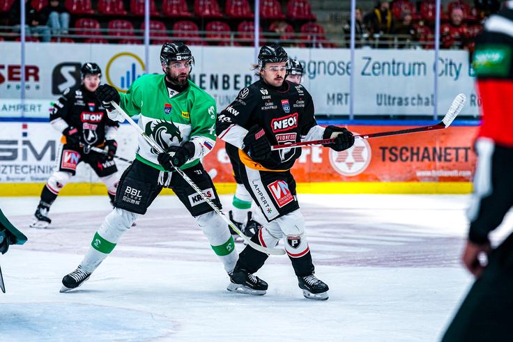 T.J. Brennan je ob zadnjih dveh zadetkih sodeloval z asistenco. | Foto: Kola_Pioneers.hockey