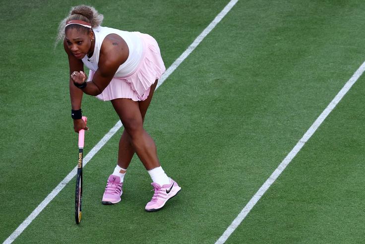 Ameriška teniška zvezdnica Serena Williams se je po štirih letih na teniška igrišča vrnila z zmago.  | Foto: Reuters