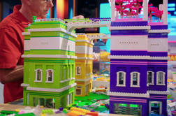 Nagradna igra: Koliko fizičnih trgovin LEGO Store je v Sloveniji?