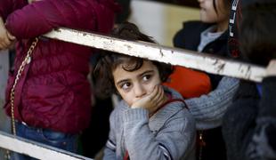 Bruselj bo sirskim beguncem v Turčiji namenil dodatnih 127 milijonov evrov