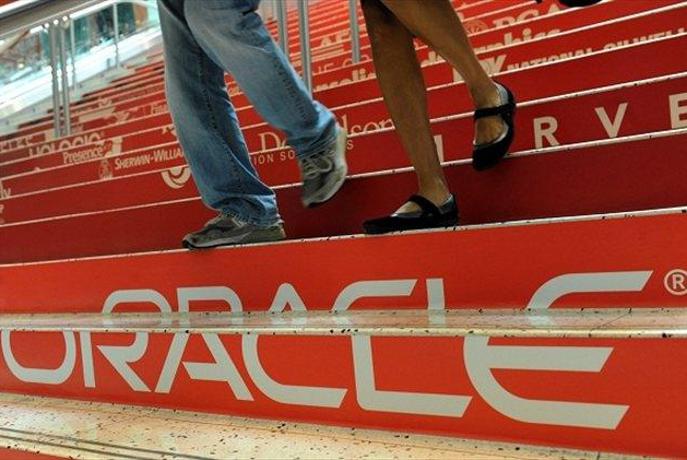 Oracle popravil luknjasto Javo