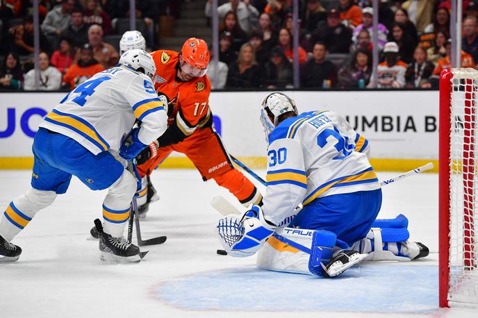 St. Louis Blues Anaheim Ducks | Anaheim Ducksi gostijo St. Louis Bluese. | Foto Reuters