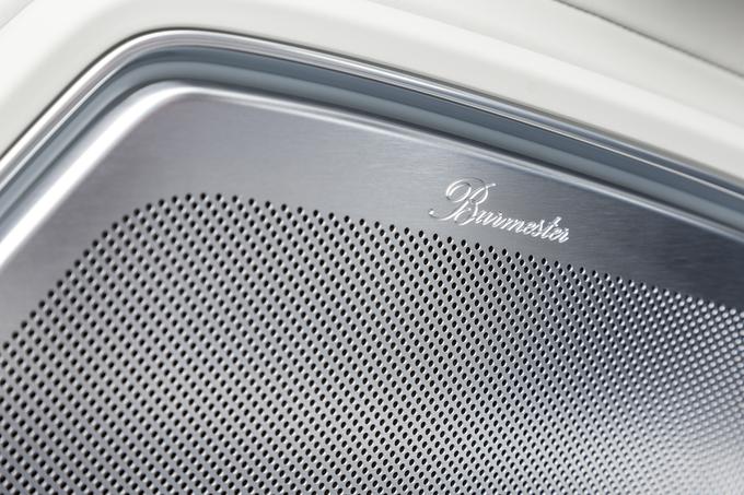Zvočniki burmester: visoka tehnologija, izbrani kakovostni materiali. | Foto: Porsche