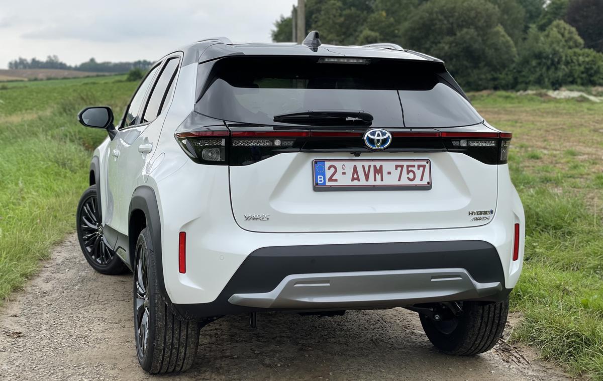 Toyota yaris cross | Toyoti je v prvih osmih mesecih leta uspel skok s skupno sedmega na tretje mesto. So ena štirih znamk, ki so letos svojo prodajo povečale za več kot 25 odstotkov. | Foto Gregor Pavšič